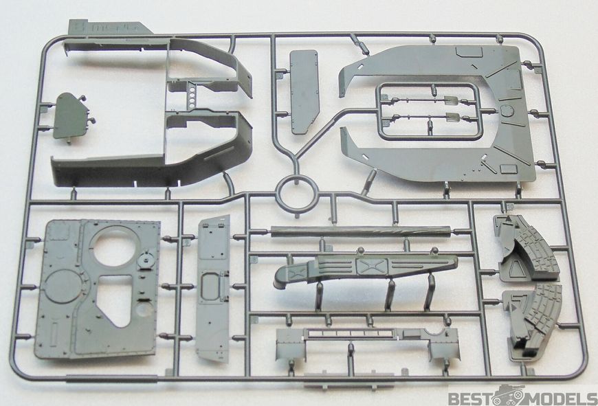 Сборная модель 1/35 самоходная зенитная установка ЗСУ-23-4 Шилка Менг TS-023 TS-023 фото