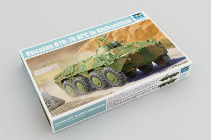 Советский бронетранспортер 1/35 БТР-70 Афганистан Trumpeter 01593 , сборная модель бтр Трумпетер TR01593 фото