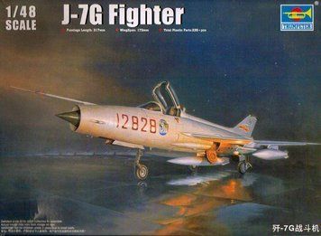 Китайский истребитель 1/48 Chengdu J-7G Fighter Trumpeter 02861 , сборная модель истребитель Ченгду Трумпетер TR02861 фото