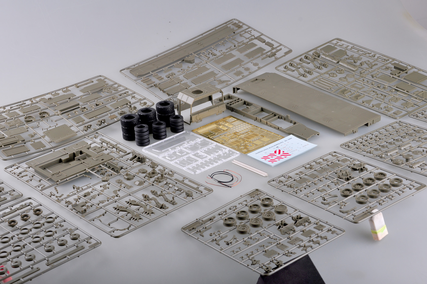 Німецький тягач з причепом 1/35 SLT 56 Franziska Trumpeter 00203 , збірна модель тягач Франциска Трумпетер TR00203 фото