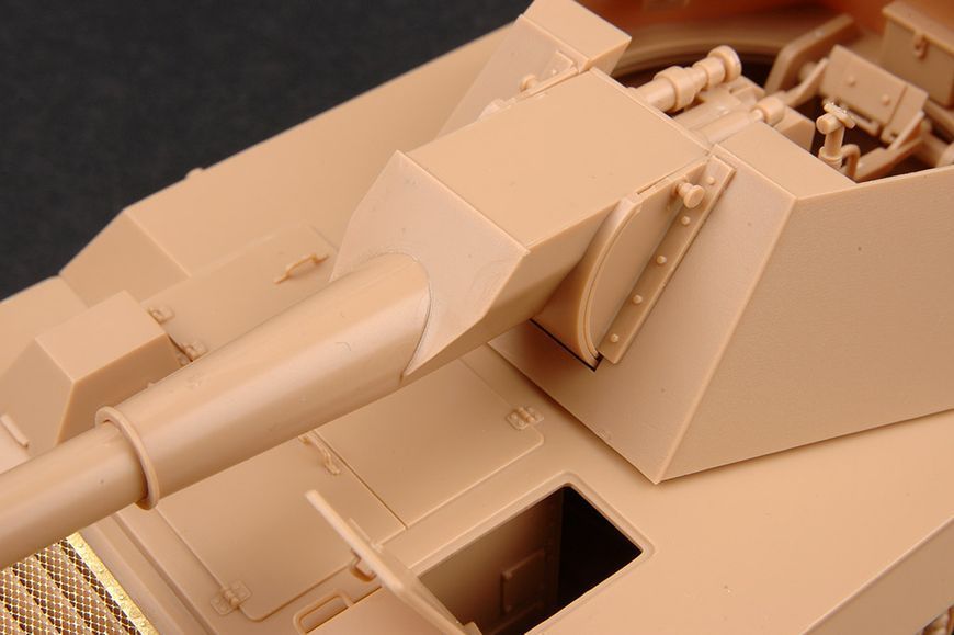 Німецький експериментальний винищувач танків 1/35 Krupp-Steyr Waffentr&auml;ger PaK 43 8,8cm Trumpeter 01598 TR01598 фото