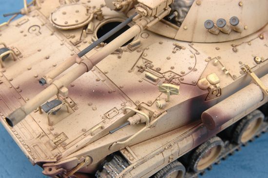 Боевая машина пехоты 1/35 БМП-3 (ОАЭ) Trumpeter 01531 , сборная модель бмп Трумпетер TR01531 фото