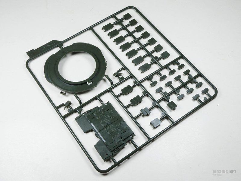Сборная модель 1/35 танк Т-72БЗ Meng TS-028 TS-028 фото
