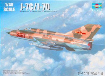 Китайский истребитель 1/48 Chengdu J-7C/J-7D Fighter Trumpeter 02864 , сборная модель истребитель Трумпетер TR02864 фото