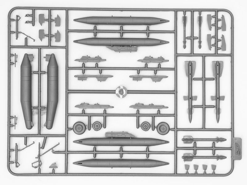 Збірна модель ICM 1/72 Привид Києва (МіГ-29 Повітряних Сил України) (72140) ICM72140 фото