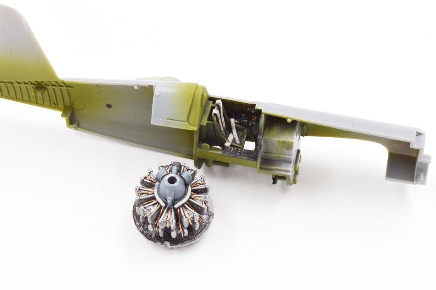 Американский палубный истребитель 1/72 Vought F4U-1D Corsair Tamiya 60752 , сборная модель истребителя Тамия TAM60752 фото