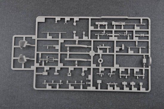 Збірна модель 1/35 радянський важкий танк ІС-7 (Soviet JS-7 Heavy Tank) Trumpeter 05586 TR05586 фото