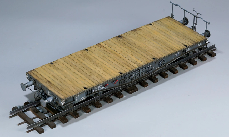 Немецкая Ж/Д-платформа и САУ 1/35 50t SSy45 & Becker Zimi Model ZM35077 , сборная модель ZM35077 фото