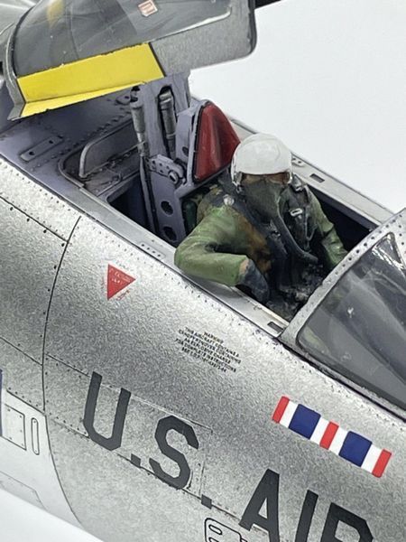 Сборная модель 1/48 Самолет RF-101 C G/H "Voodoo" Zimi 80116 KH80116 фото