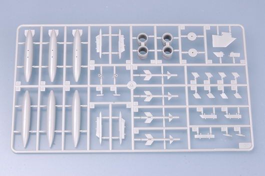 Китайський винищувач 1/72 Shenyang F-8II (J-8II) Finback-B Trumpeter 01610 , збірна модель винищувач Трумпетер TR01610 фото