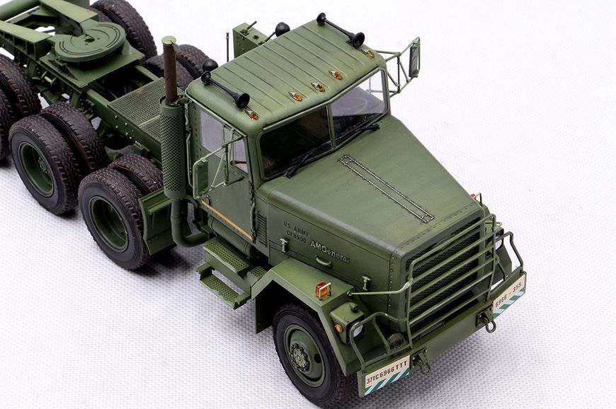 Американский тягач с полуприцепом 1/35 M920 & M870A1 Trumpeter 01078 , сборная модель тягач Трумпетер TR01078 фото