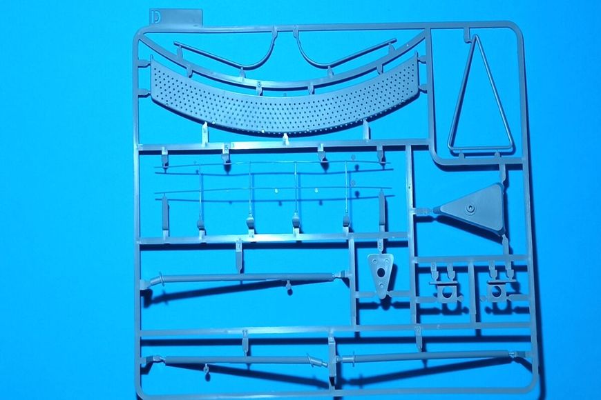 Збірна модель Гармати 1/35 BATTLESHIP YAMATO 3RD YEAR TYPE 60-CALIBER 15.5 CM GUN TURRET Takom 2144 2144 фото