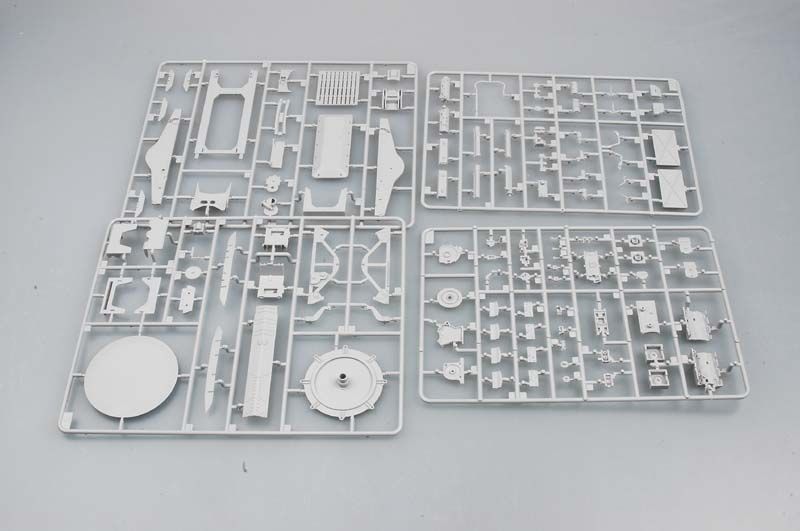 Немецкая самоходная гаубица 1/35 Tiger Grille 21cm Morser 18/1 Trumpeter 01540 , сборная модель сау Трумпетер TR01540 фото