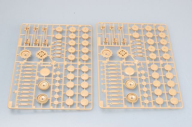 Німецька самохідна мортира 1/35 M&ouml;rser Karl Ger&auml;t 041 Trumpeter 00215 , збірна модель мортира Трумпетер TR00215 фото