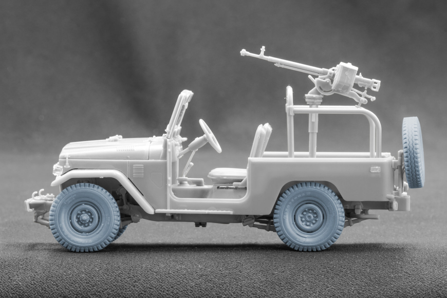 Набор деформированных колес 1/35 для FJ43 (AK-Interactive) Scale X WM-35033W , набор деталировки Скейл Х WM-35033W фото