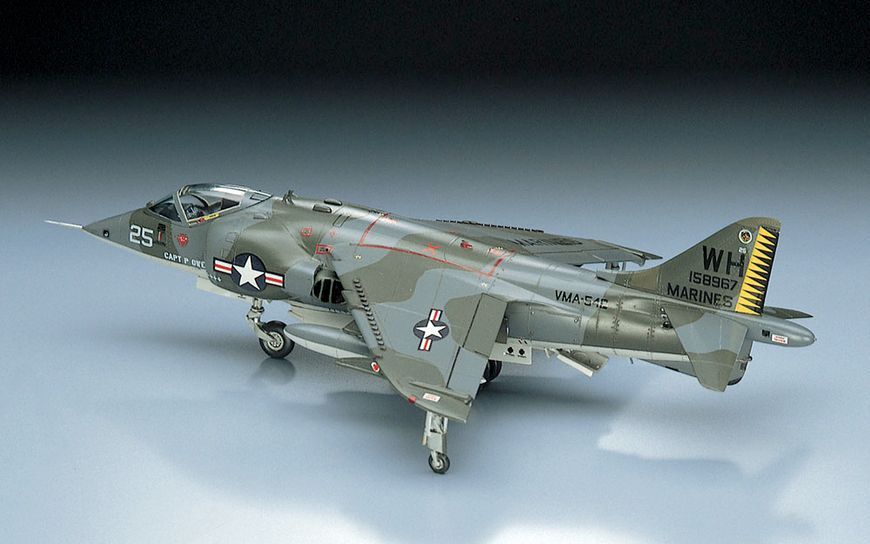 Збірна модель 1/72 британський штурмовик AV-8A Harrier U.S.M.C. Hasegawa 00240 HS00240 фото