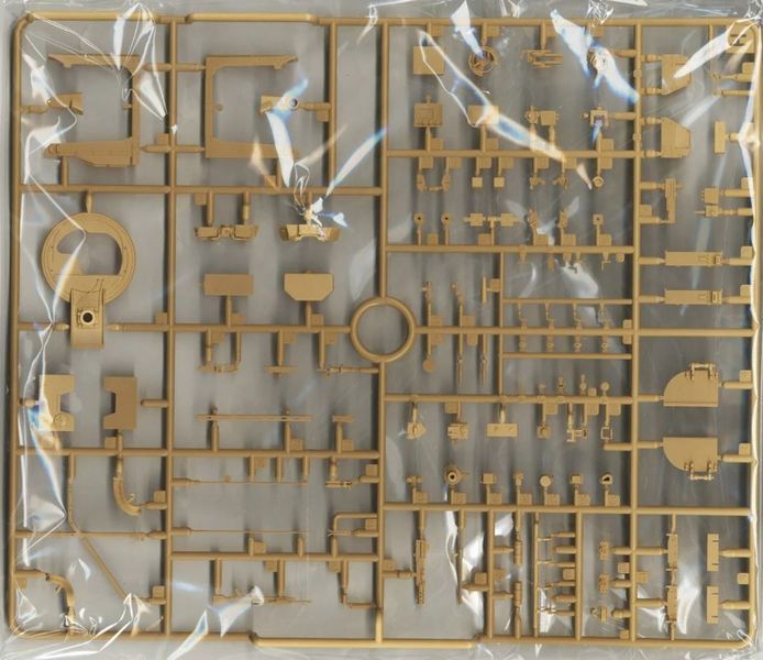 Збірна модель 1/35 американська самохідна артилерійська установка Паладін M109A7 155 мм з робочими траками Rye Field Model RFM 5129 RM-5129 фото