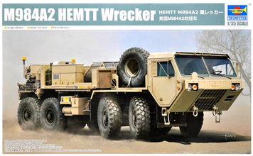 Американська ремонтно-евакуаційна машина 1/35 M984A2 HEMTT Trumpeter 01083 , збірна модель ХЕМТТ Трумпетер TR01083 фото