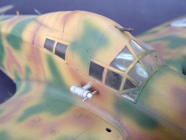 Итальянский бомбардировщик 1/48 Savoia-Marchetti SM.79 Sparviero Trumpeter 02817 , сборная модель TR02817 фото