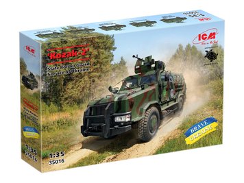 Збірна модель ICM 1/35 "Козак-2" Державної прикордонної служби України (35016) ICM35016 фото