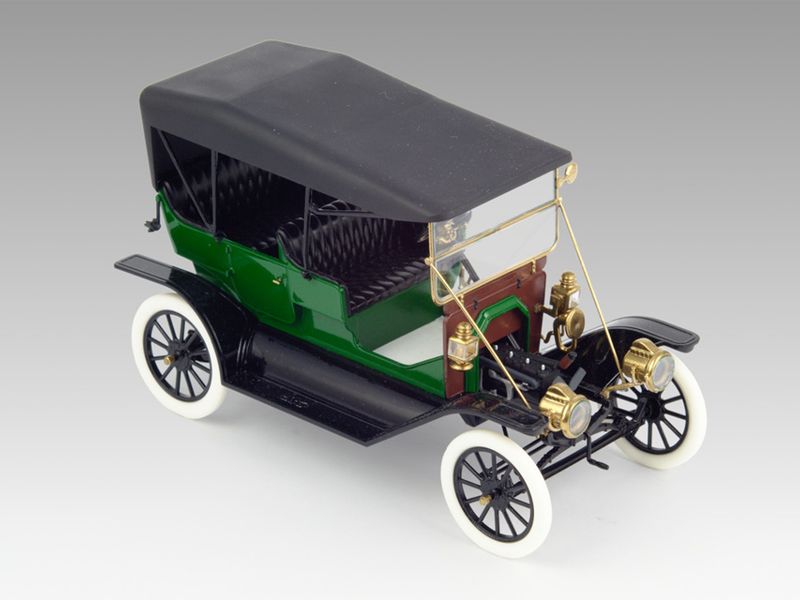 Сборная модель ICM 1/24 Model T Touring 1911 г., американский пассажирский автомобиль 24002 ICM24002 фото