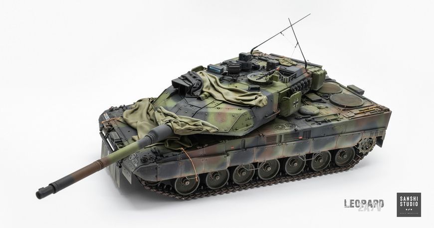 Збірна модель 1/35 німецький бойовий танк (Leapord 2 A 7V) Border Model BT-040 BT-040 фото