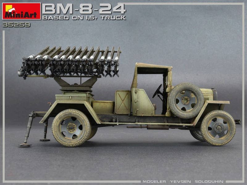 Радянська реактивна система залпового вогню 1/35 БМ-8-24 на базі ГАЗ-ММ MiniArt 35259 , збірна модель Мініарт MA35259 фото