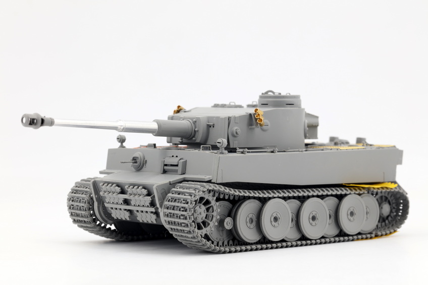 Німецький важкий танк 1/35 Tiger I Initial Border Model BT-014 , збірна модель танк Тигр Бордер BT-014 фото