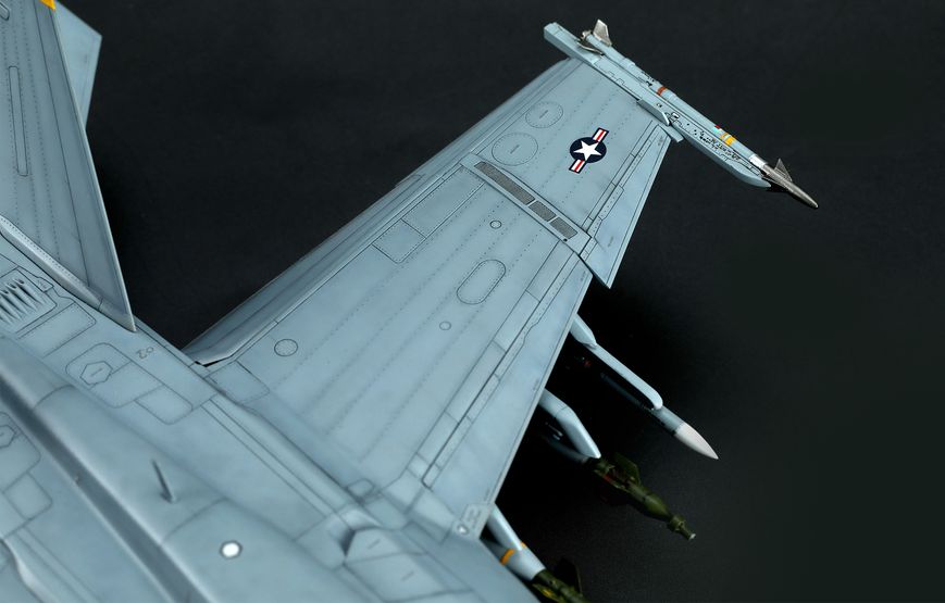 Збірна модель 1/48 літак Boeing F/A-18F Super Hornet Bounty Hunters Meng LS-016 LS-016 фото