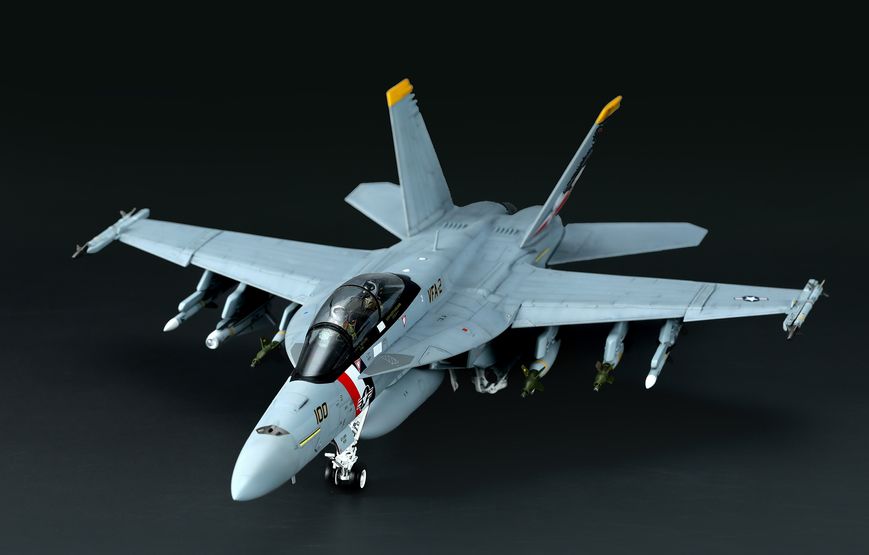 Збірна модель 1/48 літак Boeing F/A-18F Super Hornet Bounty Hunters Meng LS-016 LS-016 фото