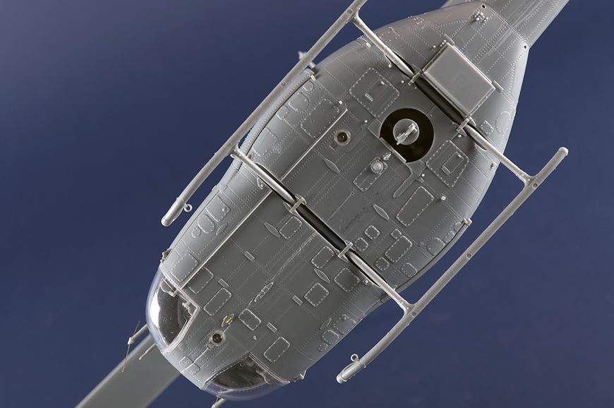 Американський гелікоптер 1/35 Bell UH-1B Huey Trumpeter 05111 , збірна модель Г'юї Трумпетер TR05111 фото