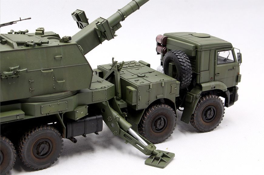 Современная самоходная гаубица 1/35 2С35-1 &laquo;Коалиция-СВ КШ&raquo; Trumpeter 01085 , сборная модель сау Трумпетер TR01085 фото