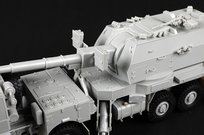 Современная самоходная гаубица 1/35 2С35-1 &laquo;Коалиция-СВ КШ&raquo; Trumpeter 01085 , сборная модель сау Трумпетер TR01085 фото
