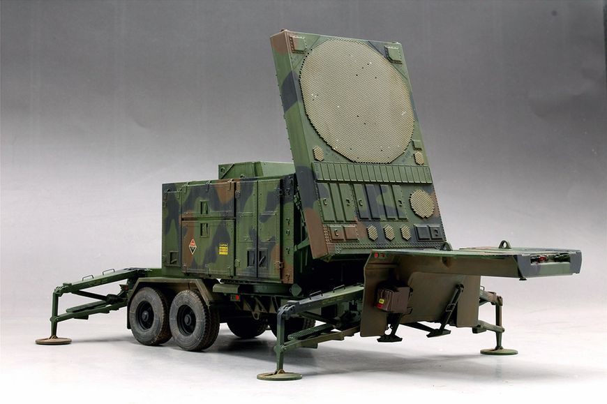 Американская радиолокационная станция 1/35 AN/MPQ-53 C-Band Tracking Radar (Patriot) Trumpeter 01023 TR01023 фото
