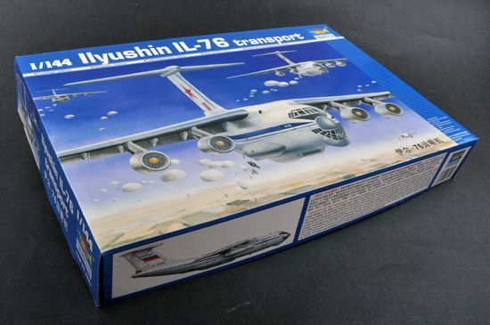 Збірна модель 1/144 радянський військово-транспортний літак ІЛ-76 (Ilyushin IL-76 Transport) Trumpeter 03901 TR03901 фото