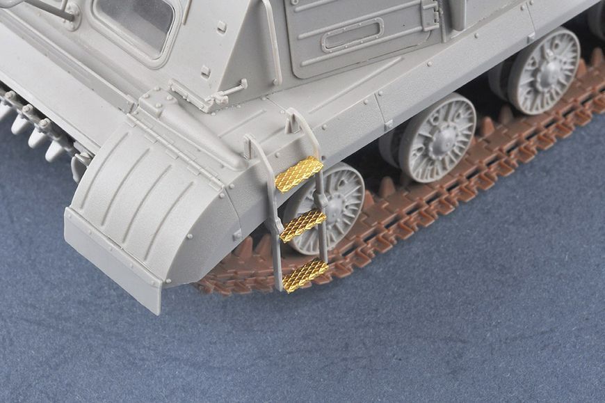 Советский ракетный комплекс 1/35 2П19 &laquo;Эльбрус&raquo; (Scud-A) Trumpeter 01024 , сборная модель пу отрк Трумпетер TR01024 фото