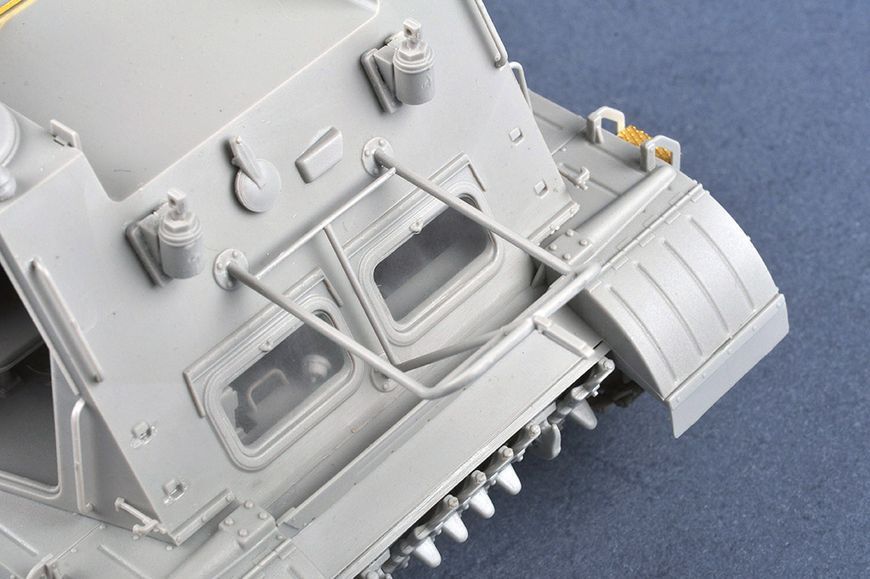 Советский ракетный комплекс 1/35 2П19 &laquo;Эльбрус&raquo; (Scud-A) Trumpeter 01024 , сборная модель пу отрк Трумпетер TR01024 фото