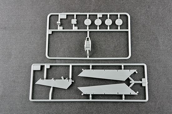 Радянський навчальний винищувач 1/72 Ту-128УТ Fiddler Trumpeter 01688 , збірна модель Туполєв Трумпетер TR01688 фото