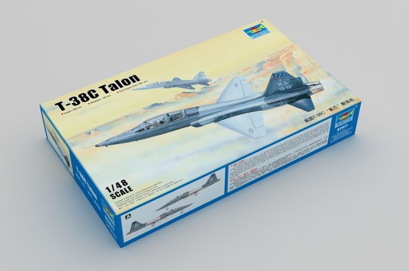 Американський навчально-тренувальний літак 1/48 Northrop T-38C Talon Trumpeter 02877 , збірна модель Трумпетер TR02877 фото