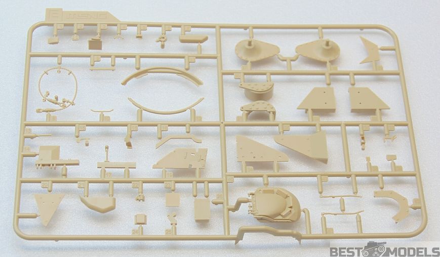 Збірна модель 1/35 БМП США M2A3 Bradley Meng SS-004 SS-004 фото