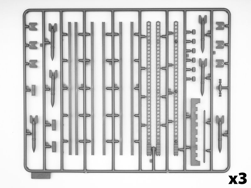 Сборная модель ICM 1/35 БМ-13-16 на шасси G7107 с советским расчетом 35596 ICM35596 фото