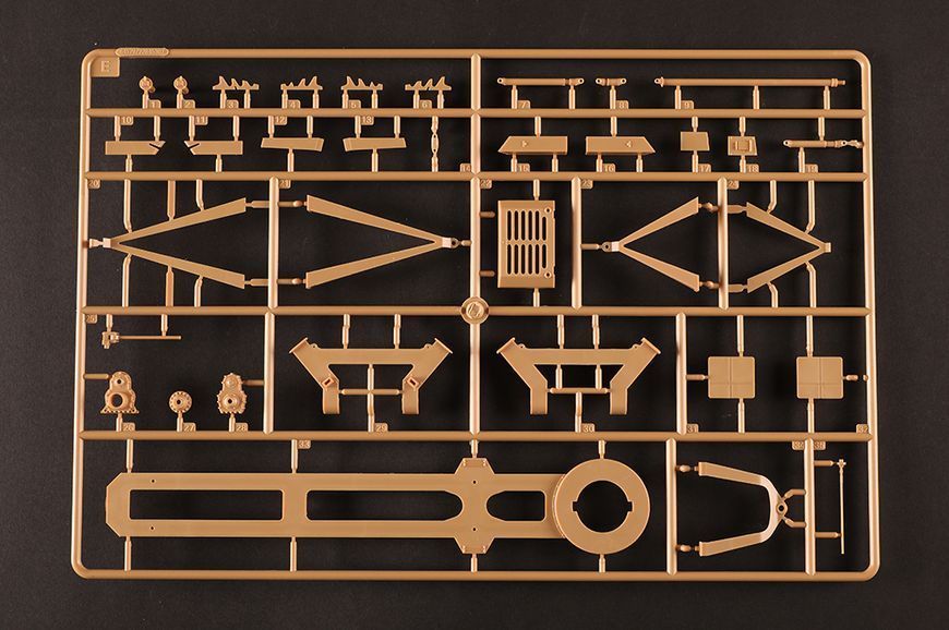 Шведская самоходная гаубица 1/35 Archer FH77BW L52 HobbyBoss 84579 , сборная модель сау Арчер Хоббибос HB84579 фото