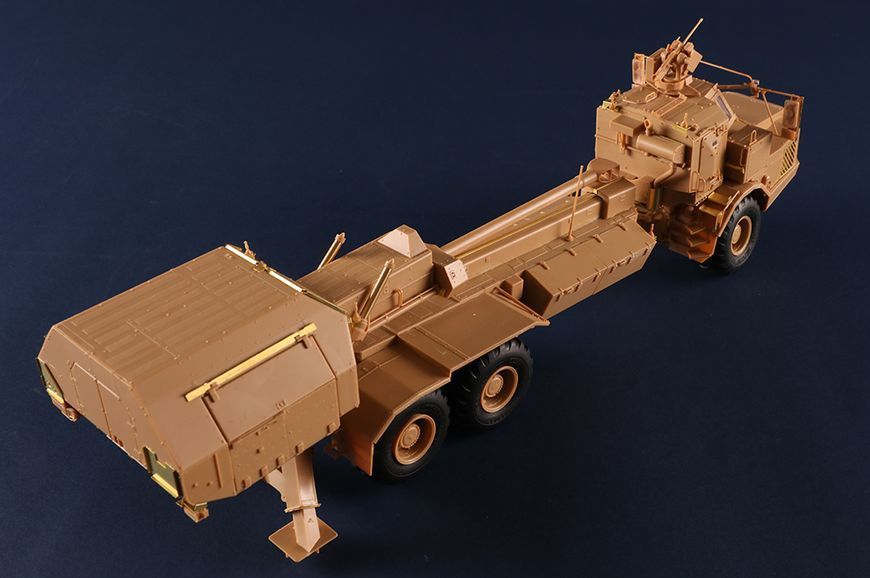 Шведская самоходная гаубица 1/35 Archer FH77BW L52 HobbyBoss 84579 , сборная модель сау Арчер Хоббибос HB84579 фото