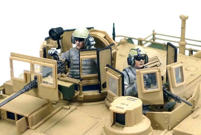 Американський основний бойовий танк 1/35 M1A2 SEP Abrams TUSK II Tamiya 35326 , збірна модель обт Абрамс Тамія TAM35326 фото
