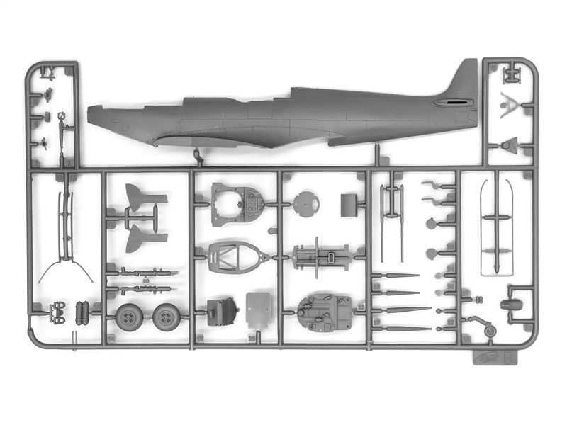 Збірна модель ICM 1/48 Спітфайр Mk.VII, британський винищувач 2 Світової війни (48062) ICM48062 фото