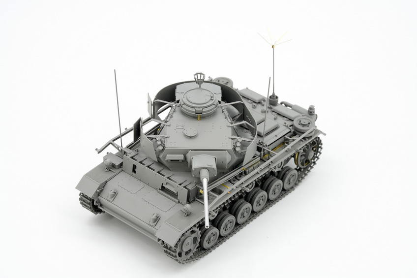 Немецкий средний танк 1/35 Pz.Bfw III Ausf K 2 in 1 Border Model BT-048 , сборная модель танк Панцер Бордер BT-048 фото