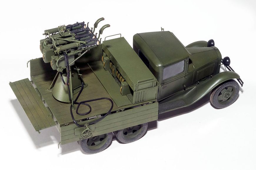 Советский грузовик 1/35 ГАЗ-ААА с пулемётом M4 Максим (GAZ-AAA w/QUAD M4 MAXIM) MiniArt 35177 MA35177 фото