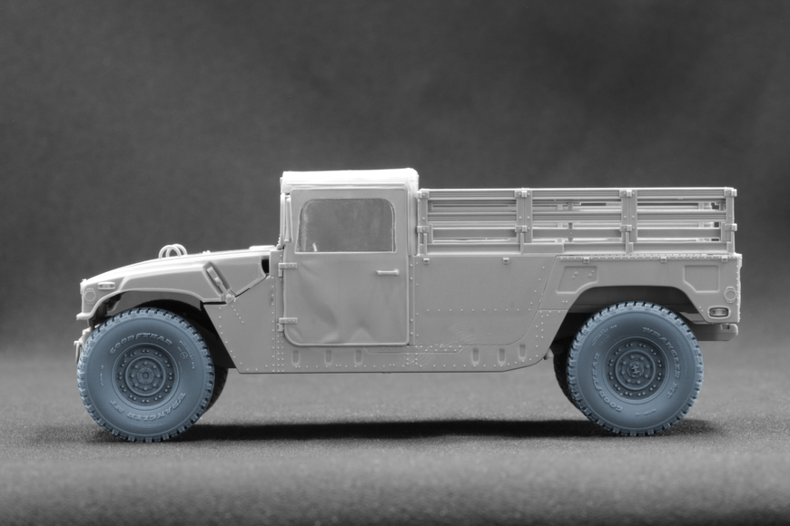 Набор колес 1/35 MT 24-bolt для HMMWV Scale X WM-35003 , набор деталировки Скейл Х WM-35003 фото