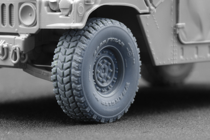 Набор колес 1/35 MT 24-bolt для HMMWV Scale X WM-35003 , набор деталировки Скейл Х WM-35003 фото