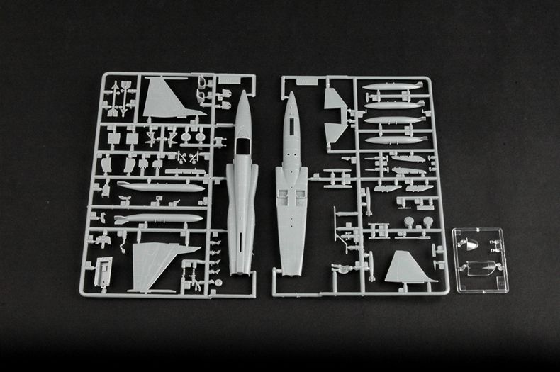 Збірна модель 1/72 Американський винищувач F-5E Tiger II Fighter - Re-Edition HobbyBoss 80207 HB80207 фото